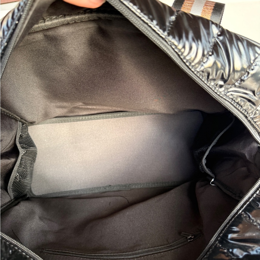 Stylish Black Quilted Women's Pockleball Bag - Picture 9 of 12